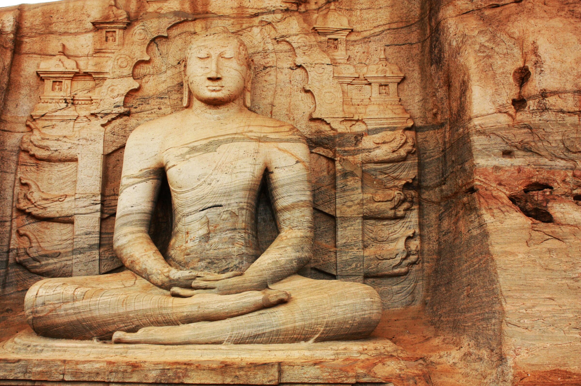 Quels temples bouddhistes visiter au Sri Lanka ?