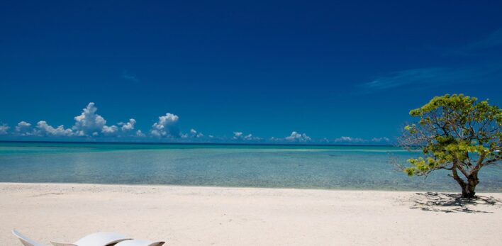 Plage à Rangiroa