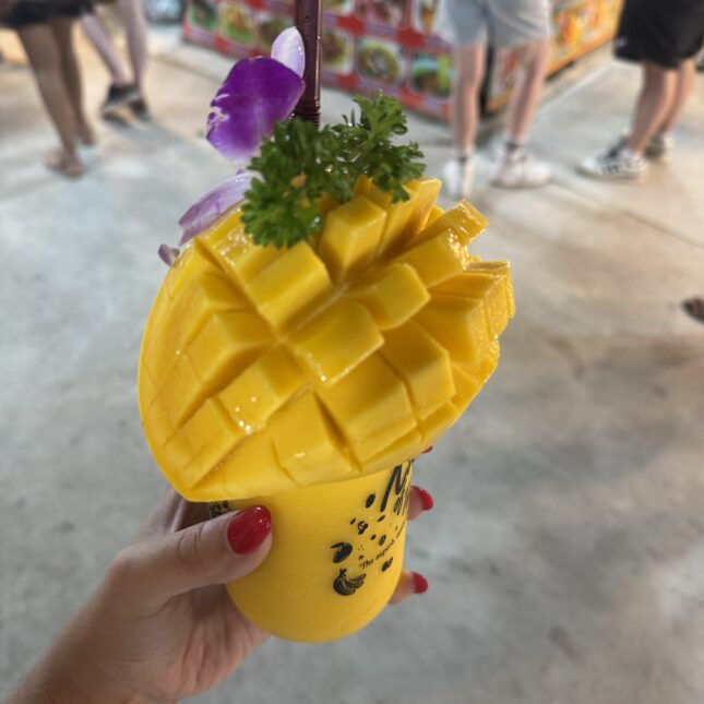 Jus de mangue au marché d'Ao Nang