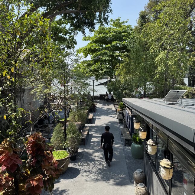 Balade dans les quartiers paisibles de Bangkok