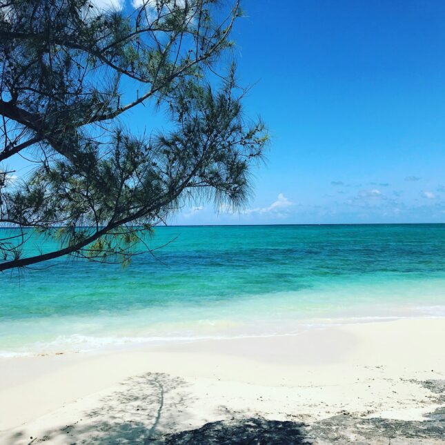 Sublime plage à Nassau